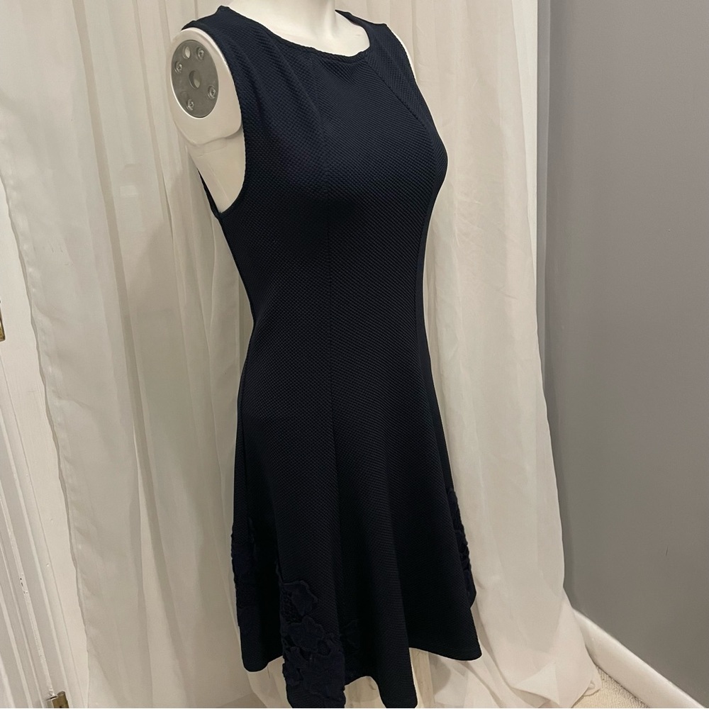 She &sky navy cotton sleeveless A-line floral appliqué hemline dress S/L